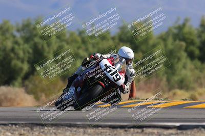 media/Nov-06-2022-SoCal Trackdays (Sun) [[208d2ccc26]]/Turn 7 Set 2 (1050am)/